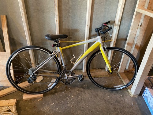 Giant road bike - giant,